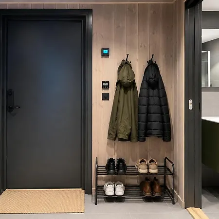 Ski-inn-ski-out